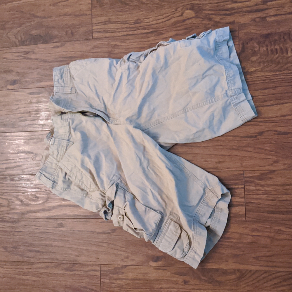 tan shorts